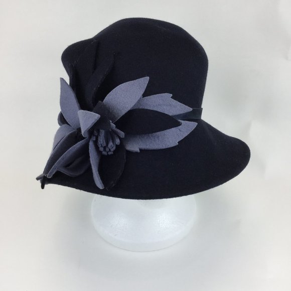 Designer multi fabric cut floral band trim hat - Picture 1 of 7